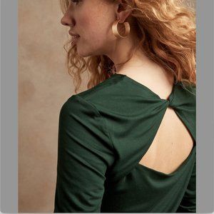 Banana Republic Twist Back Long Sleeve Top- NWOT Size Large